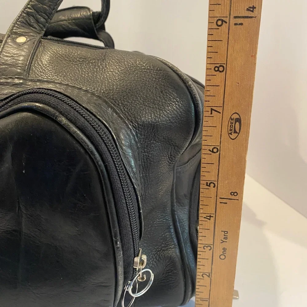 Access Duffel Bag Unisex Large Black Excellent Genuine Leather Weekend Travel